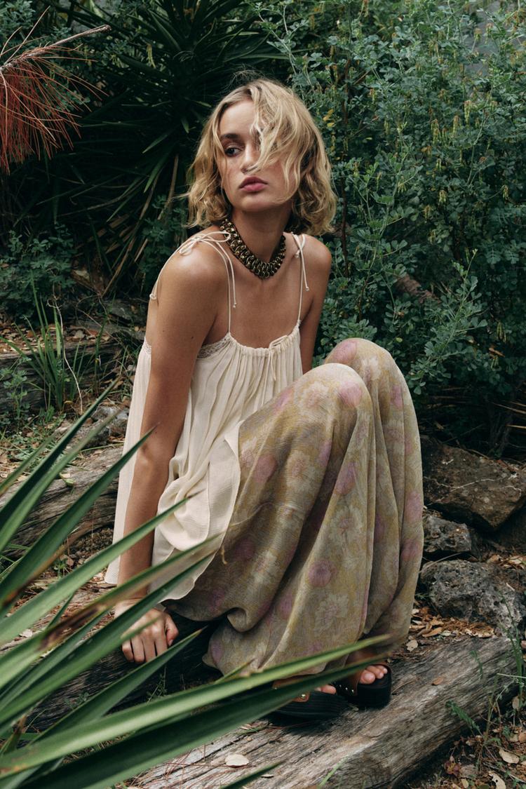 SEMI-SHEER LACE TOP