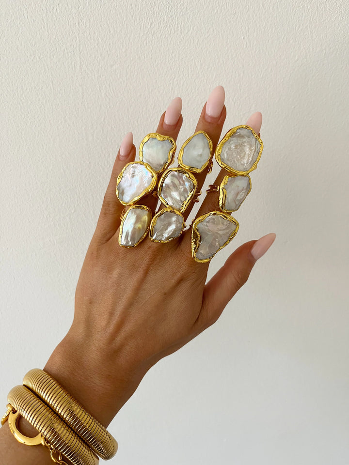 Charis Gold Pearl Ring