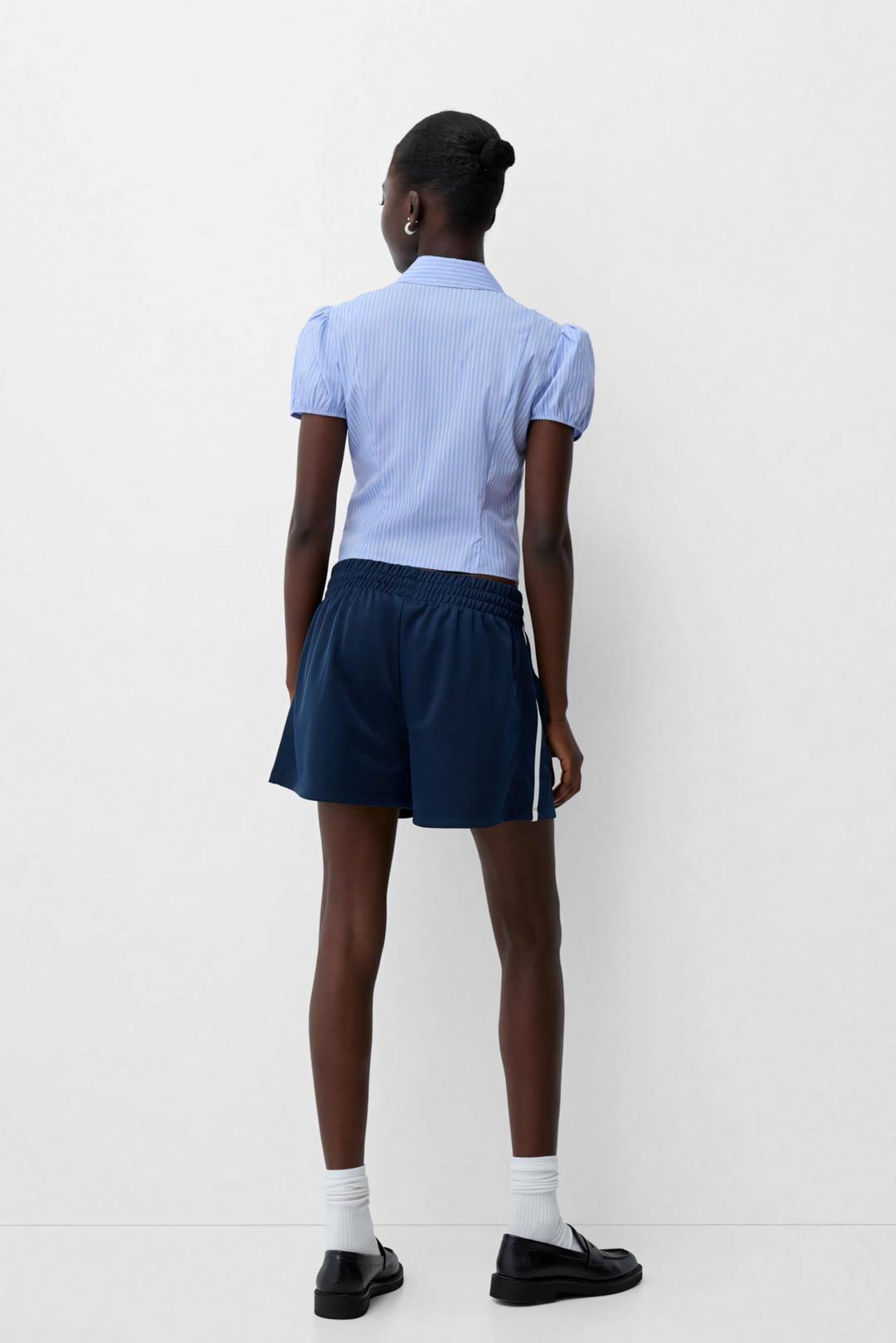 Short sleeve poplin shirt