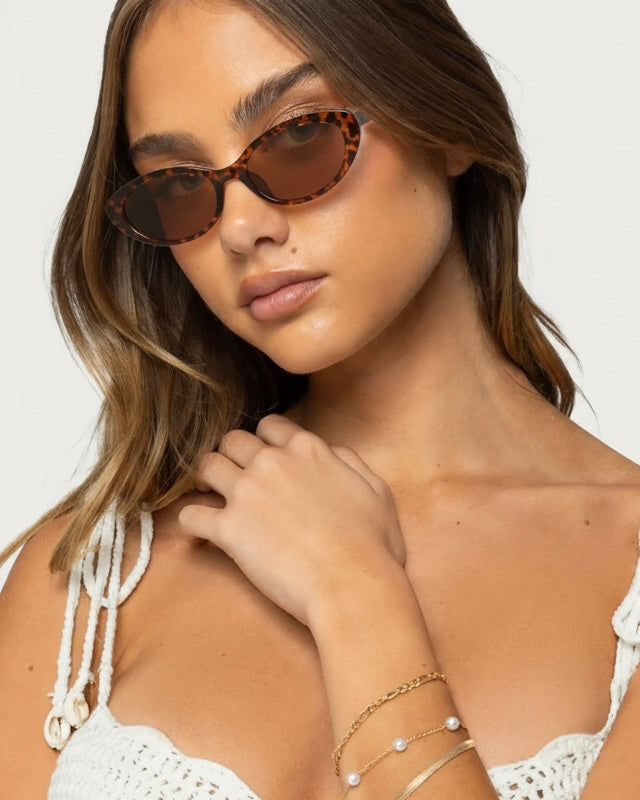 Oval Frame Sunglasses