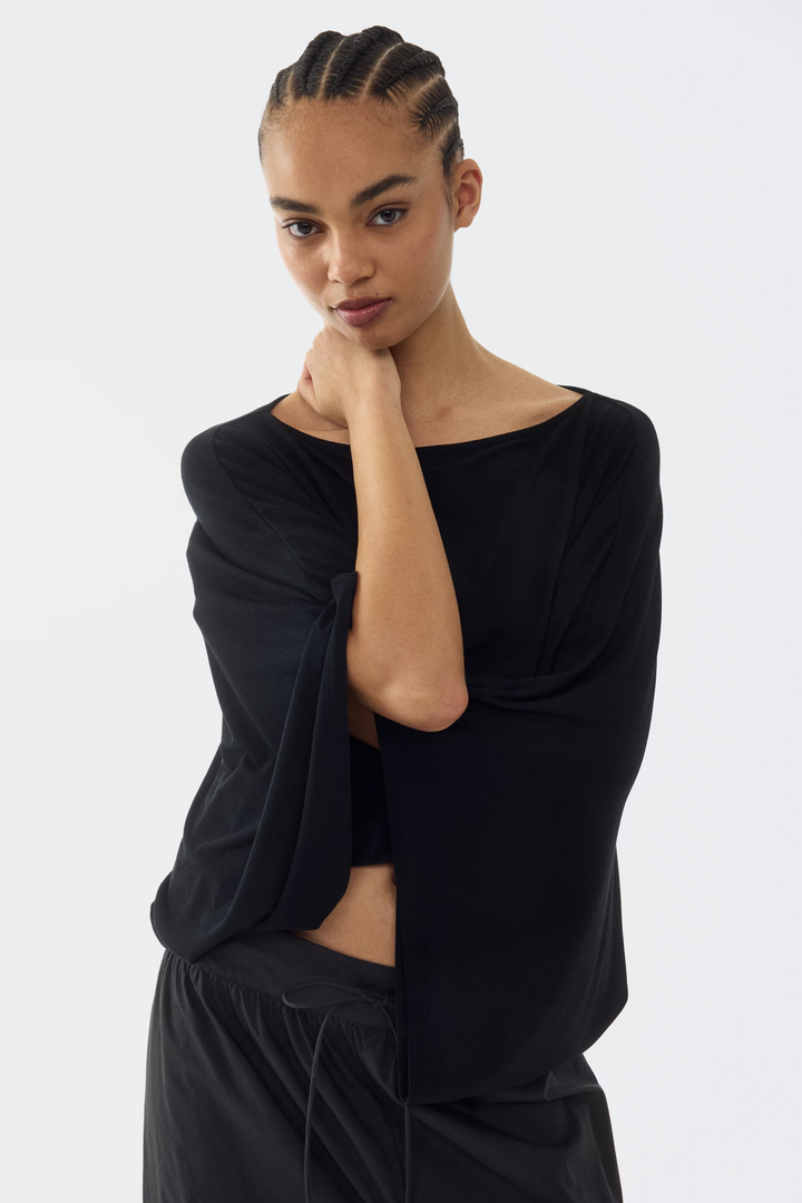 Batwing Sleeved Top