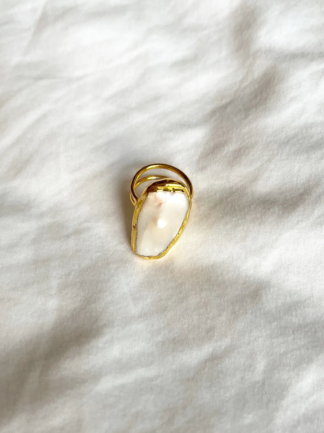 Charis Gold Pearl Ring