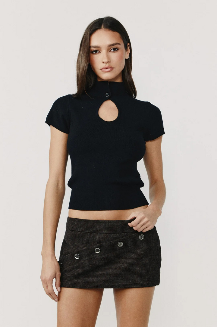 Luci Black Top