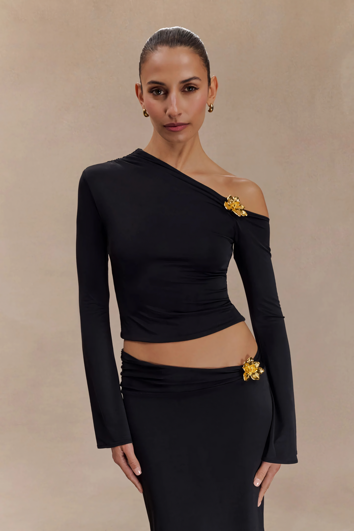 Ainsley Noir Bloom Set