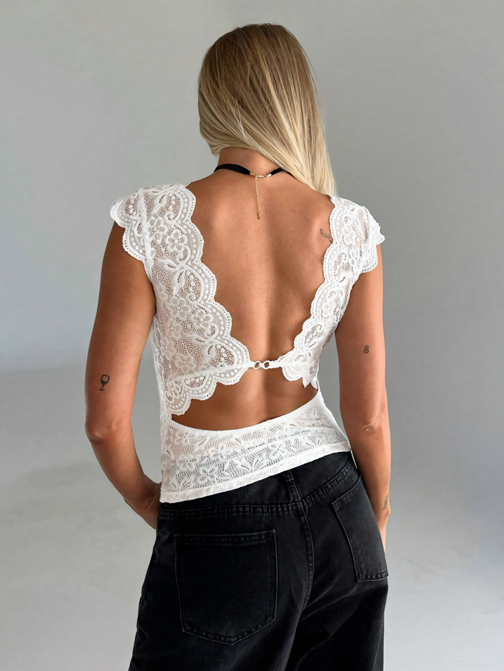 Fitted Floral Lace Tank